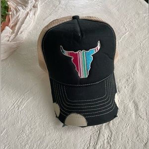 Trucker hat